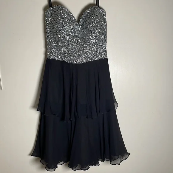 Scala SILK chiffon layered ruffled Black dress with silver beading Short S, 4 - Picture 5 of 10